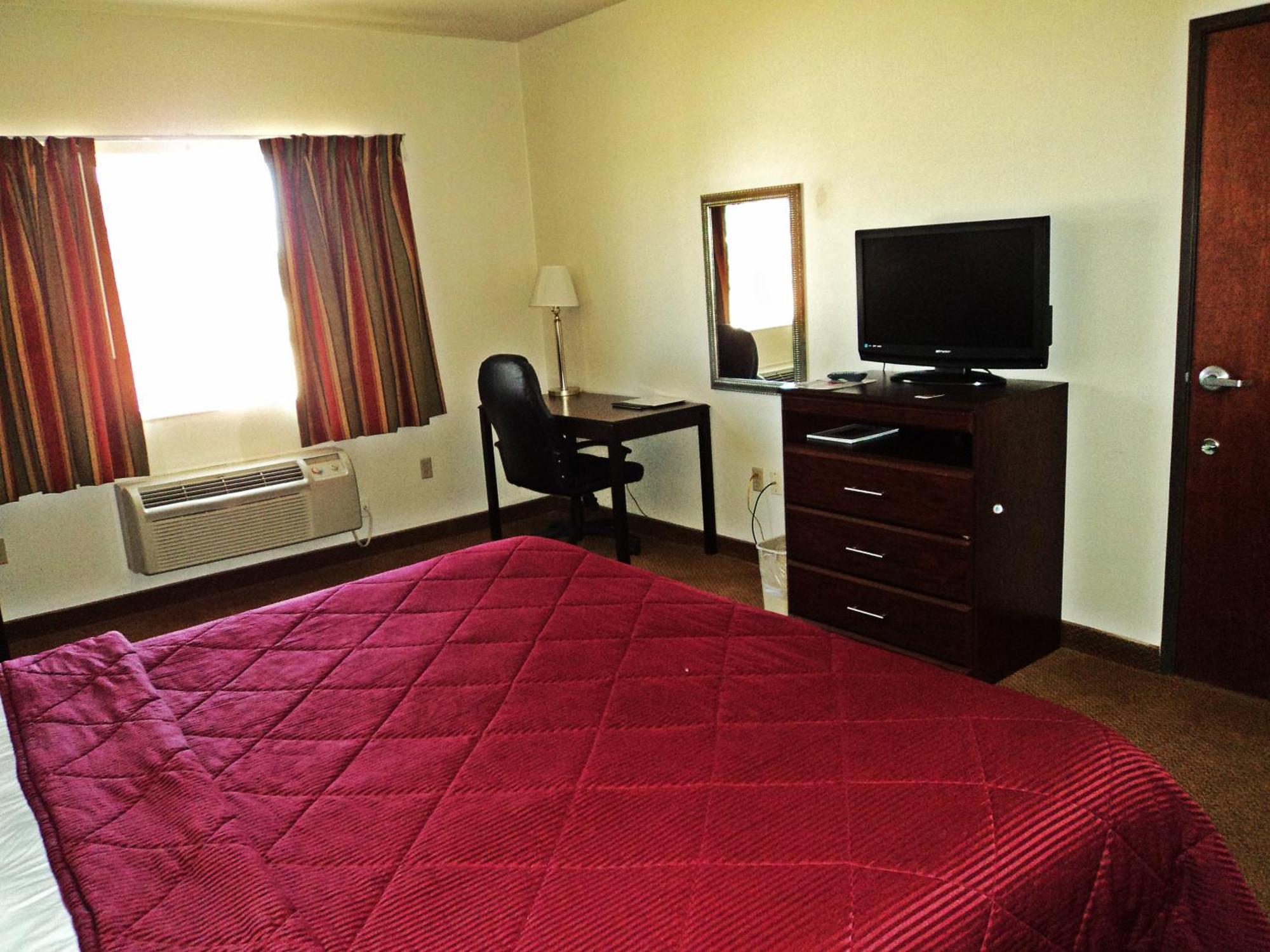 Travelodge By Wyndham Nm Inn Carlsbad