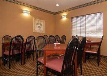 Travelodge By Wyndham Nm Inn Carlsbad